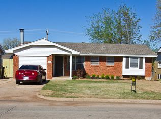 736 N Janeway Ave, Moore, OK 73160