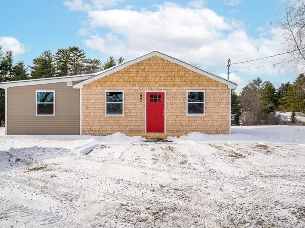 11 Dragonfly Lane, Gorham, ME 04038