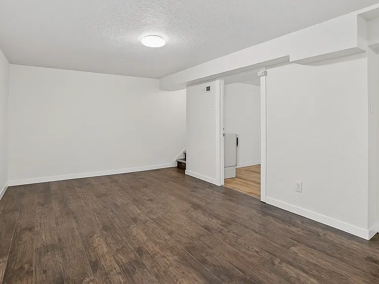 3174 W Center Ave #A — Photo 12