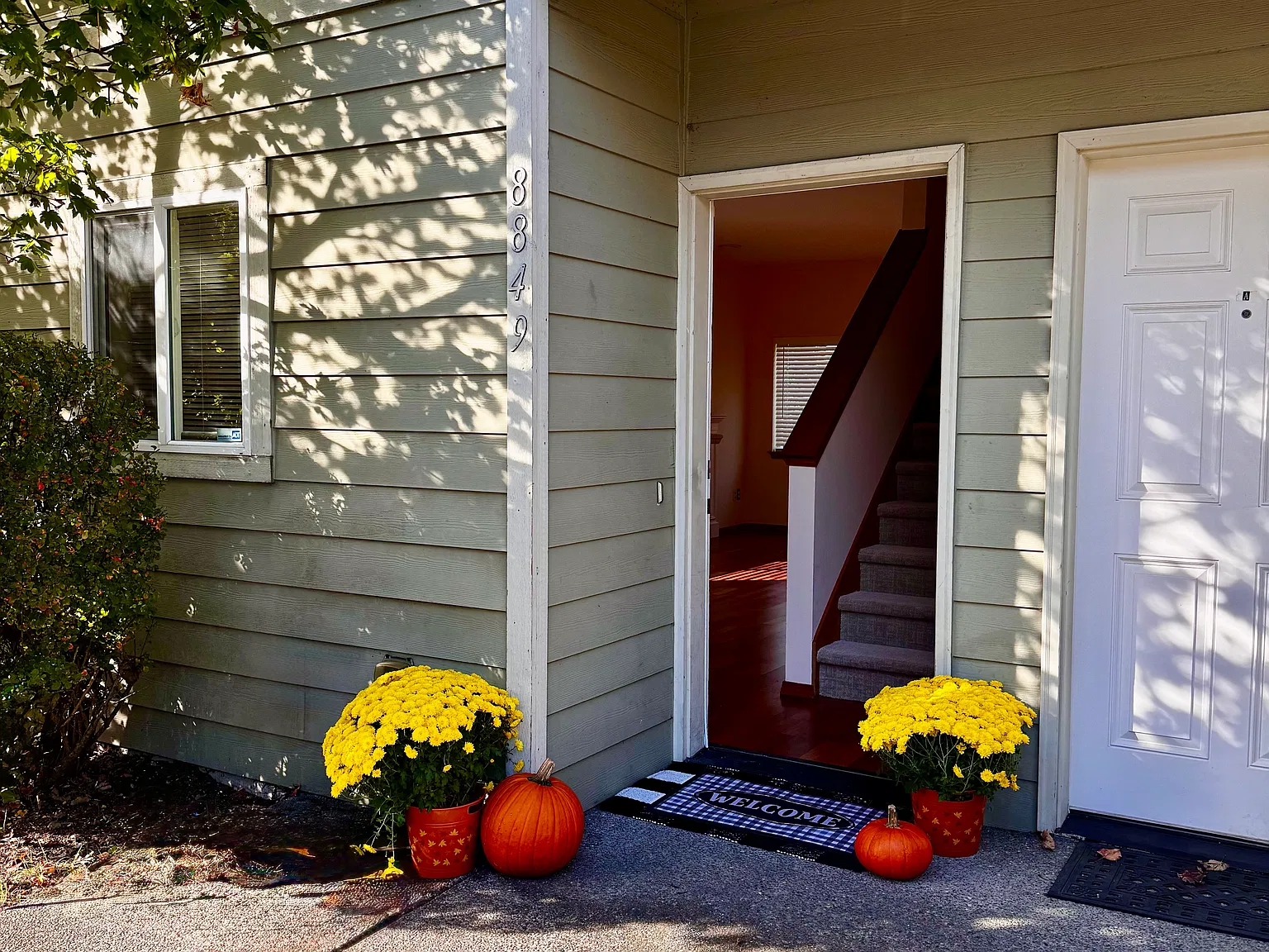 8849B 9th Ave SW — Photo 2