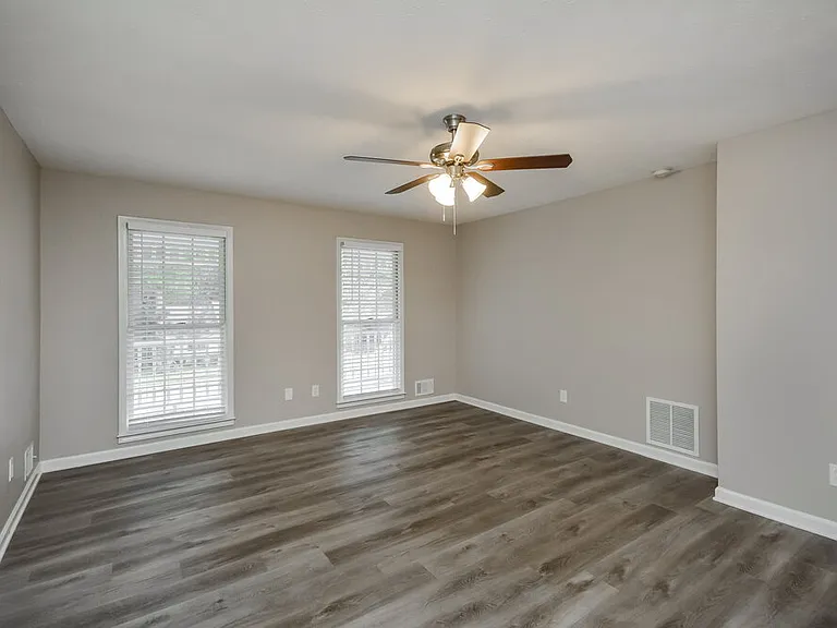 9245 Tara Dr SW — Photo 11