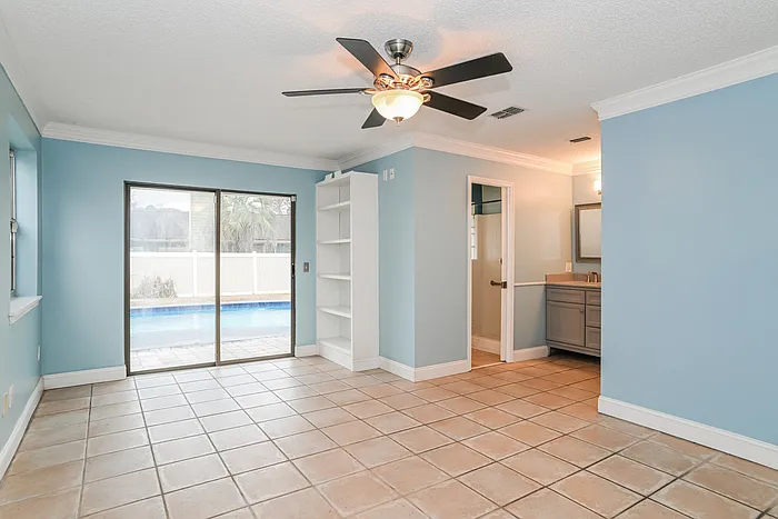 1728 Indian Springs Dr — Photo 20