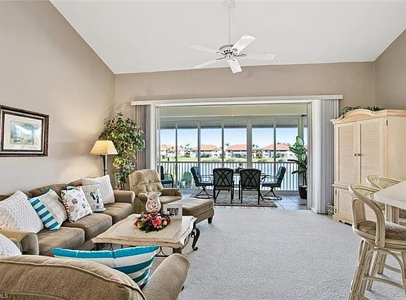 4th image of 520 Club Marco Cir #2-202