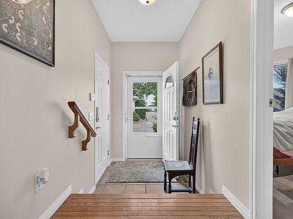 3rd image of 109 Falconer Ct NW