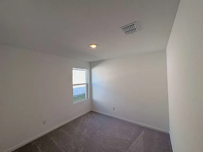 1636 Elliott Rd — Photo 12