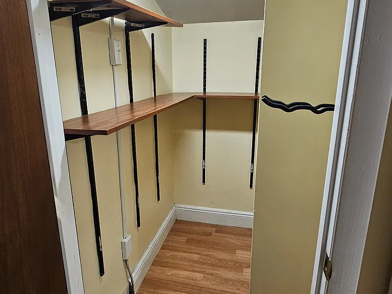 38 Humphrey Ave #1 — Photo 9