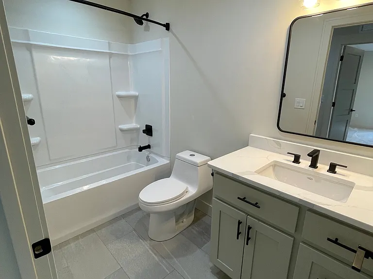 6711 New Town Ave #6711 — Photo 37