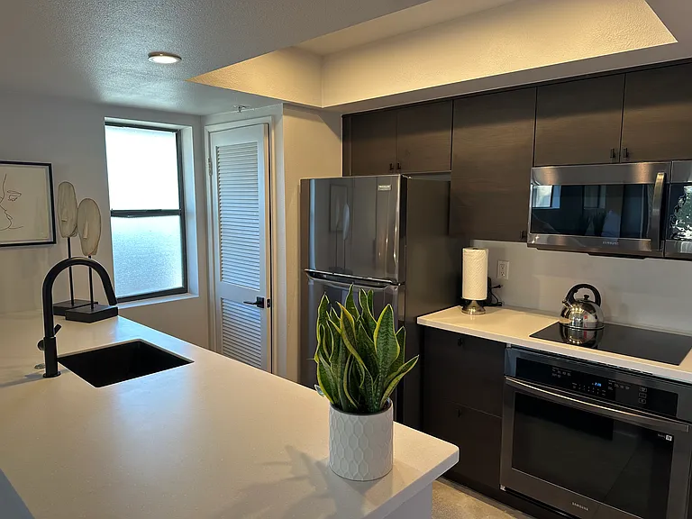 222 N Calle El Segundo #522 — Photo 13