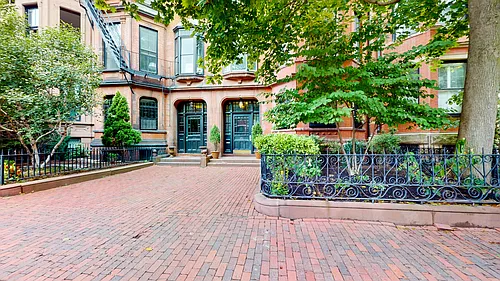 173 Marlborough St Photo 1