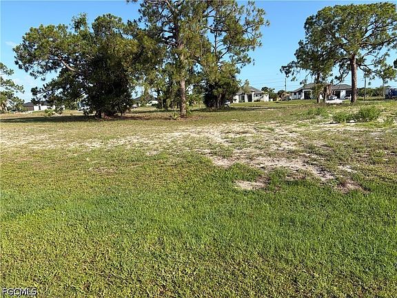 3rd image of 2614 NW 21st St
