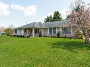 14037 North Ave, Bellevue, MI 49021