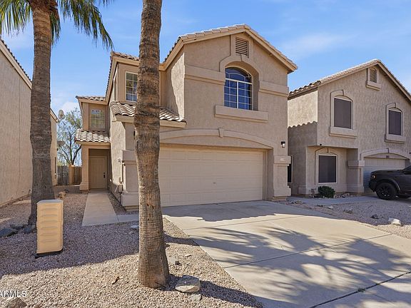 3rd image of 2109 E SALTSAGE Drive