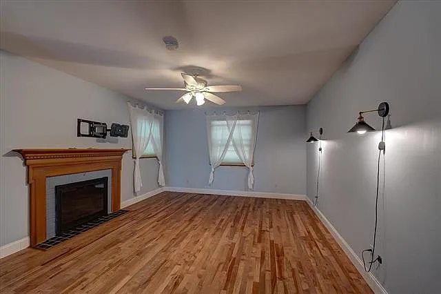 6317 Masthead Dr — Photo 19