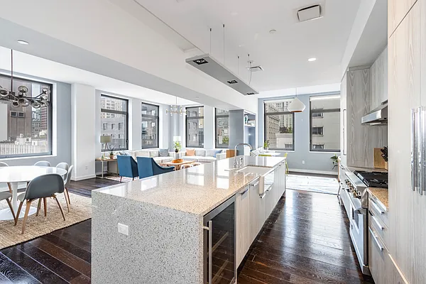 Rented by Compass | media 14