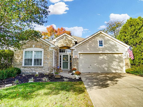 2nd image of 2703 Saint Charles Cir