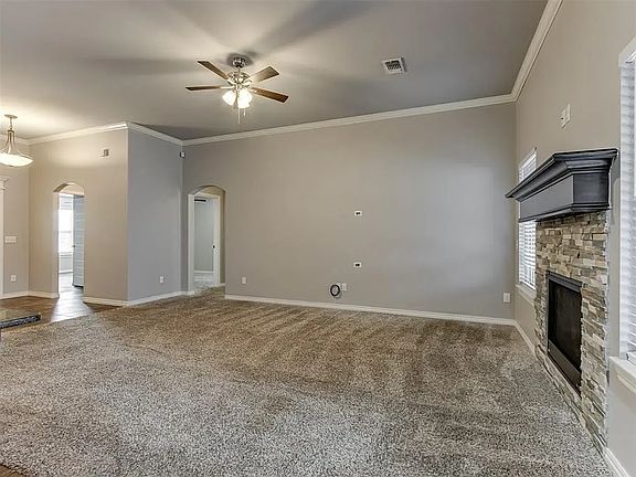 5th image of 10017 NW 140th St