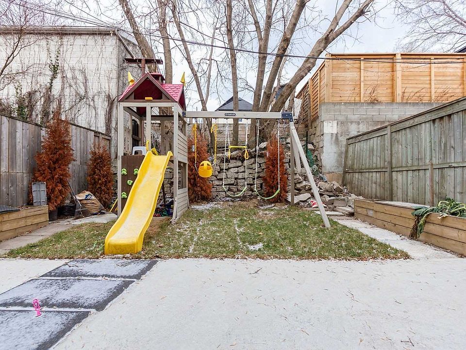 2nd image of 34 Allenvale Ave