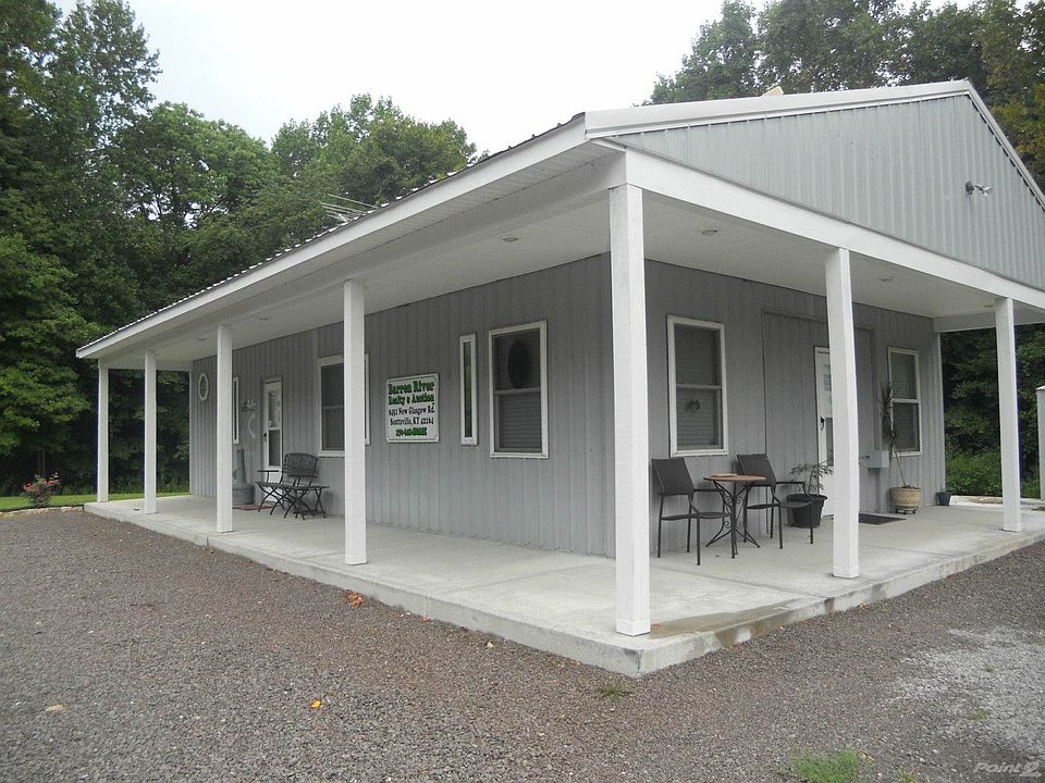 Covered porch on two sides