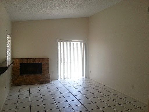 4th image of 7015 Harbor Heights Dr