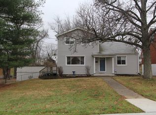 3683 Lakewood Dr, Green Township, OH 45248