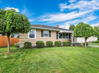 2761 Dennis Ln, Grove City, OH
