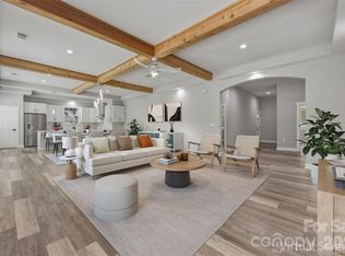 5330 Tuckaseegee Rd, Charlotte, NC 28208