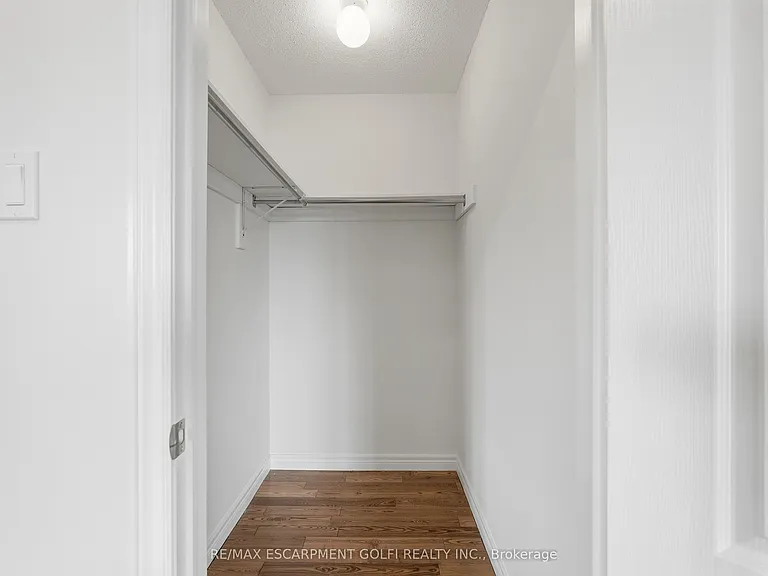 100 Springstead Ave — Photo 19
