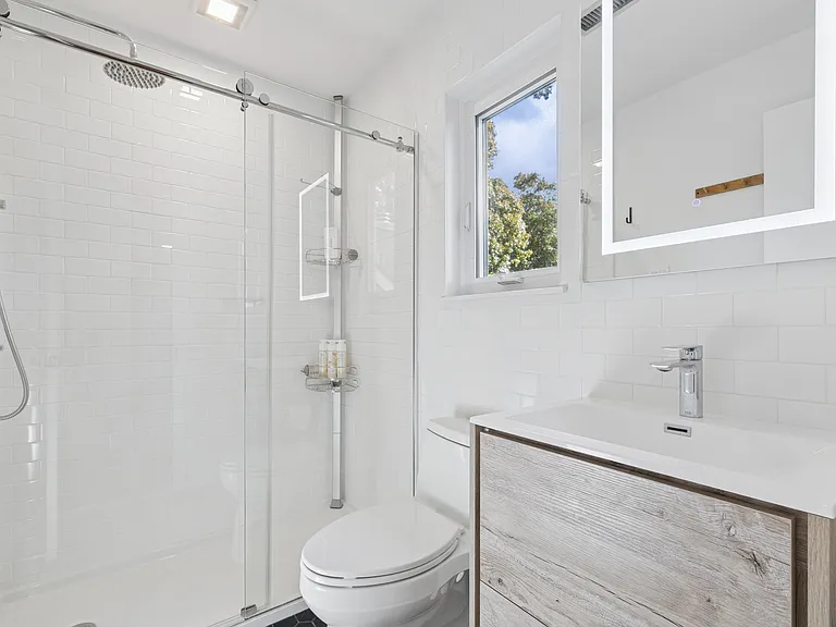 4 Morris Ct — Photo 15