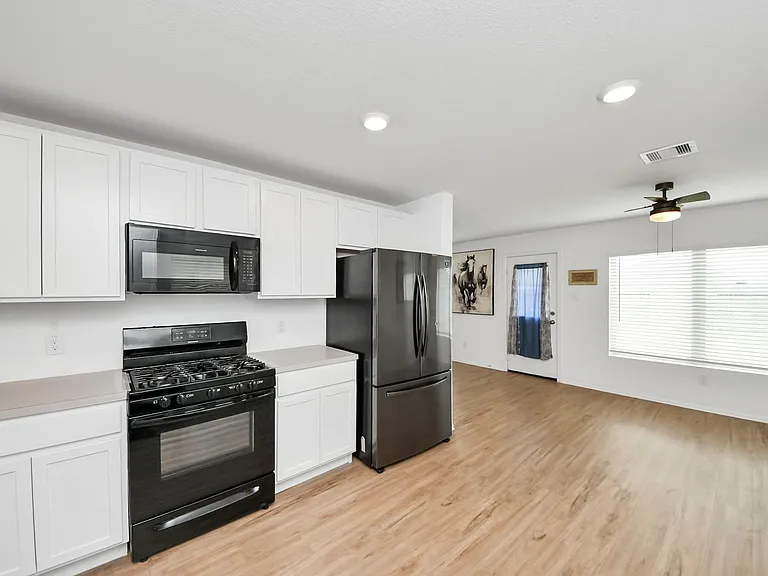 26915 Wilderye Cove Ln — Photo 10
