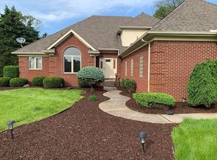 68280 Appleview Dr, Washington, MI 48095