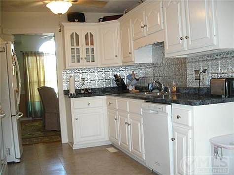 4th image of 206 Arrowood Dr