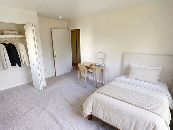 2nd image of 126 Hill St #5