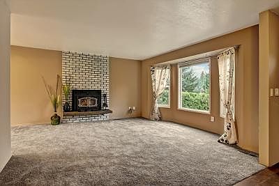 2nd image of 22117 Villa Dr