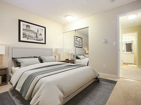 5th image of 6600 130th Ave NE #L104