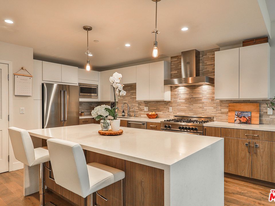 1st image of 3715 W San Marino St #204