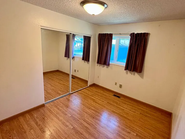 4018 Dunlap Ave — Photo 13
