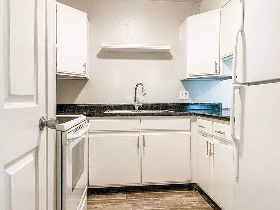 Decker Lake Apartments 2184 W 3100 S Salt Lake City UT Zillow