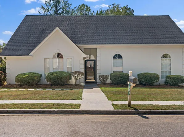 2100 Russet Meadows Ln, Birmingham, AL 35244