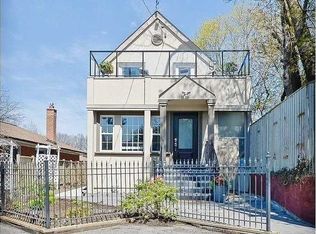 63 Stephen Dr, Toronto, ON M8Y 3M8