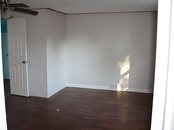 4th image of 309 W Seaman Ave