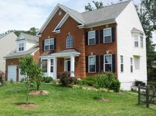 25788 Spectacular Run Pl, Chantilly, VA 20152