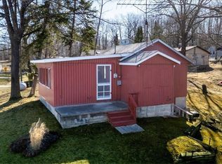 4612 Lakeview Dr, Hale, MI 48739