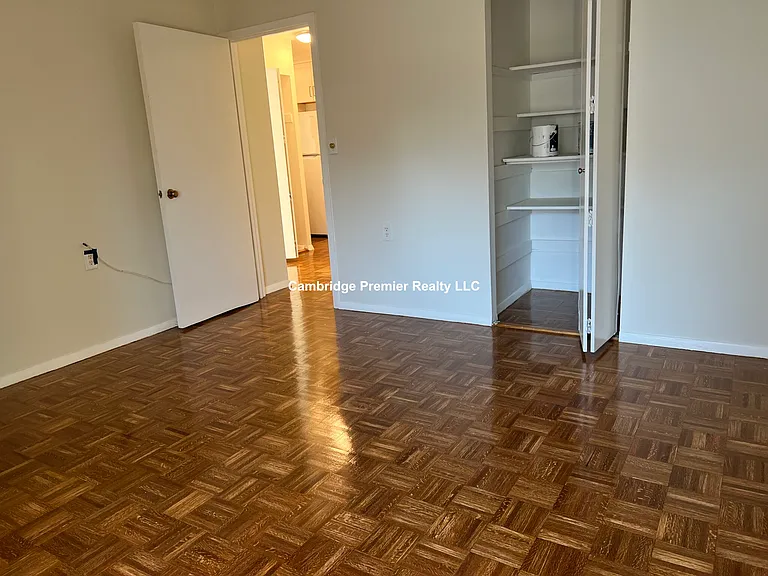 1105 Mass Ave #2G — Photo 7