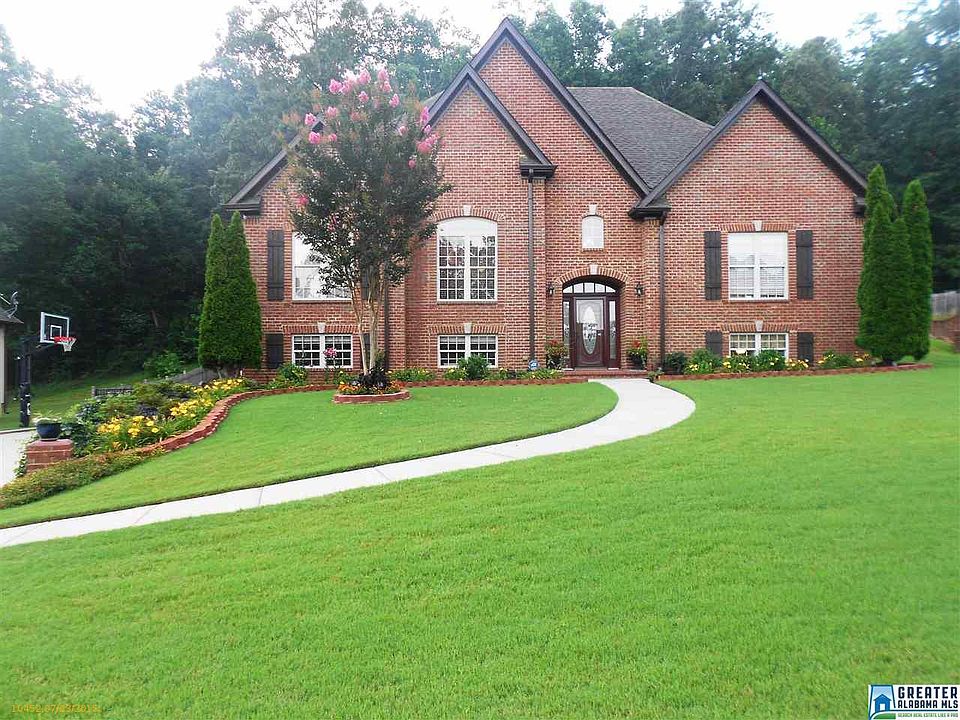1st image of 120 Bent Creek Dr