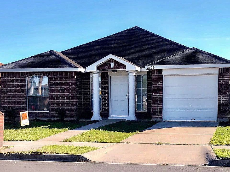 1st image of 2658 Paris St