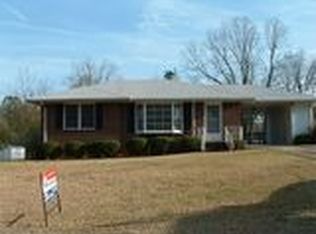 166 Laurel Dr, Athens, GA 30606