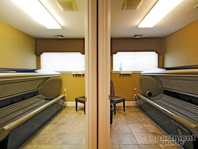 The Suites at Port Warwick — Photo 20