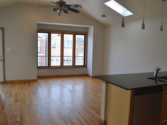 4th image of 514 S Campbell Ave #3