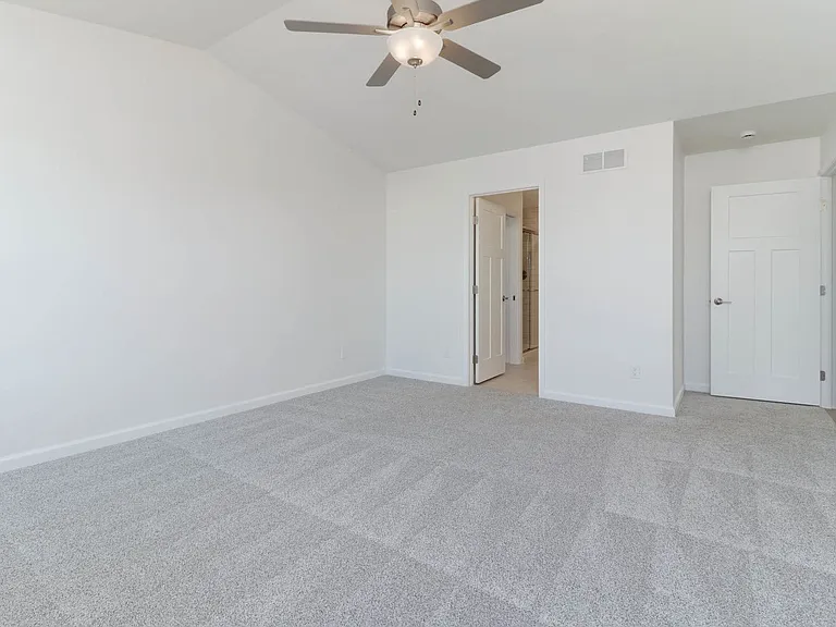 2503 Treeline Dr — Photo 14