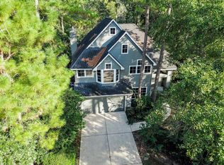 98 E Greywing Ct, Spring, TX 77382